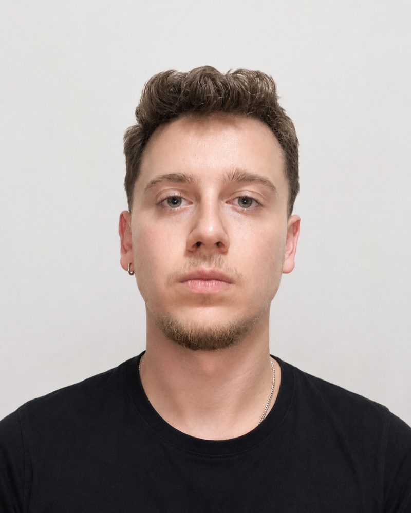 Alp Yıldız profil fotoğrafı